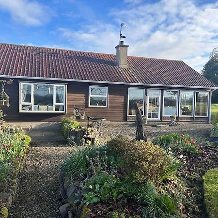 Wooden Cottage With Lake View Enniskillen Exterior foto